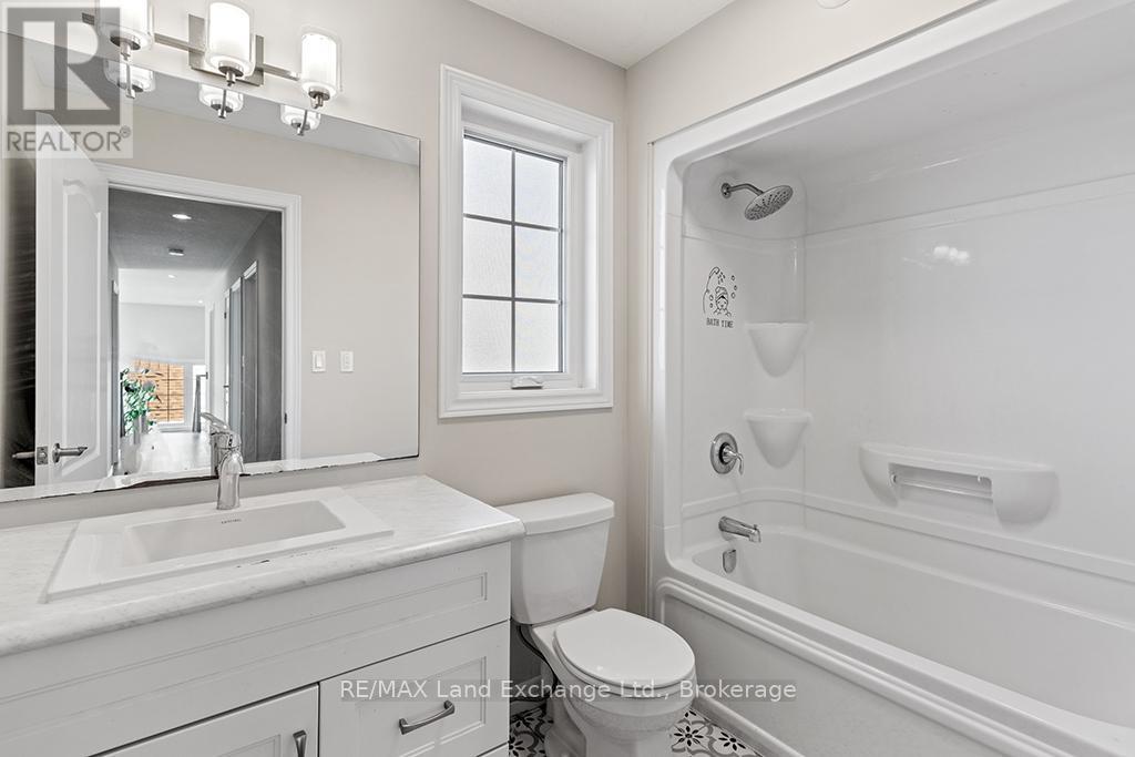360 Devonshire Road, Saugeen Shores, Ontario  N0H 2C3 - Photo 32 - X13434686