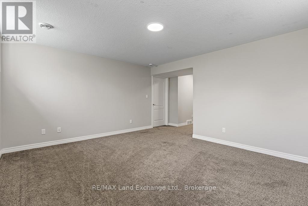 360 Devonshire Road, Saugeen Shores, Ontario  N0H 2C3 - Photo 36 - X13434686