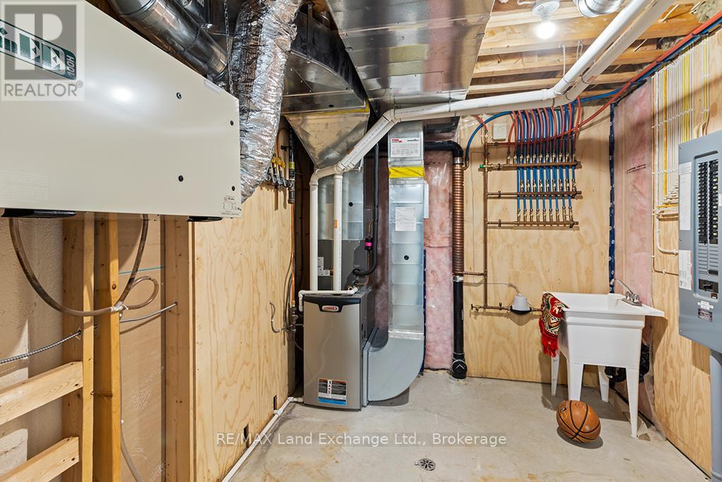 360 Devonshire Road, Saugeen Shores, Ontario  N0H 2C3 - Photo 37 - X13434686