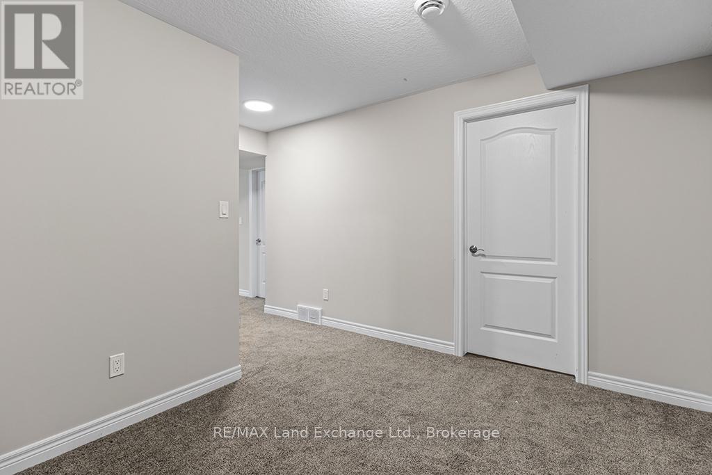 360 Devonshire Road, Saugeen Shores, Ontario  N0H 2C3 - Photo 38 - X13434686
