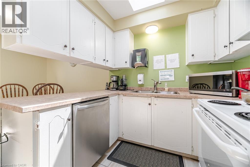 178 Athenia Drive, Hamilton, Ontario  L8J 1V8 - Photo 16 - 40839221