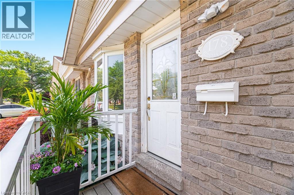 178 Athenia Drive, Hamilton, Ontario  L8J 1V8 - Photo 5 - 40839221
