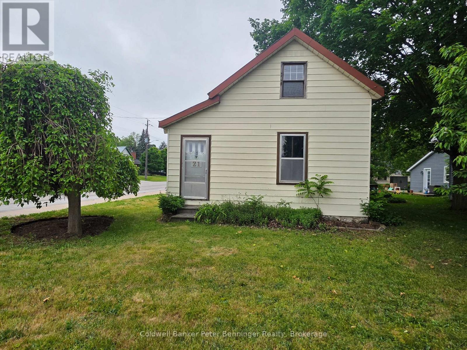 21 Peter Street S, Brockton, Ontario  N0G 2V0 - Photo 4 - X13434912