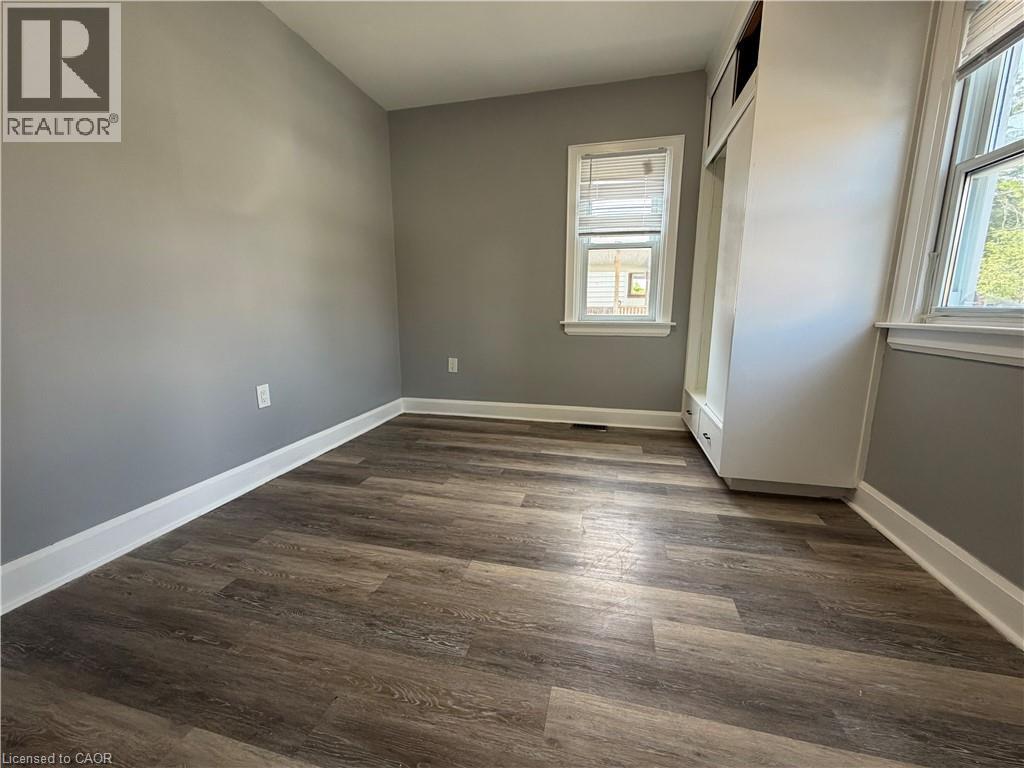36 Brighton Avenue, St. Catharines, Ontario  L2M 5S7 - Photo 10 - 40839016