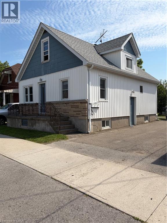 36 Brighton Avenue, St. Catharines, Ontario  L2M 5S7 - Photo 2 - 40839016