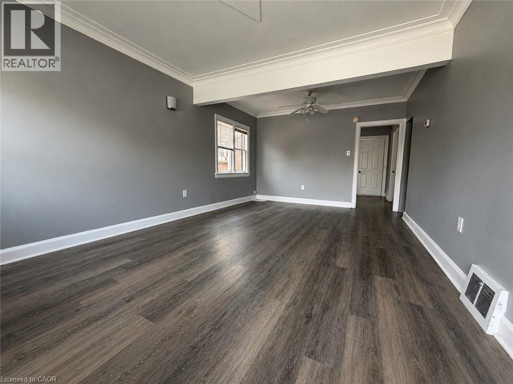 36 Brighton Avenue, St. Catharines, Ontario  L2M 5S7 - Photo 7 - 40839016