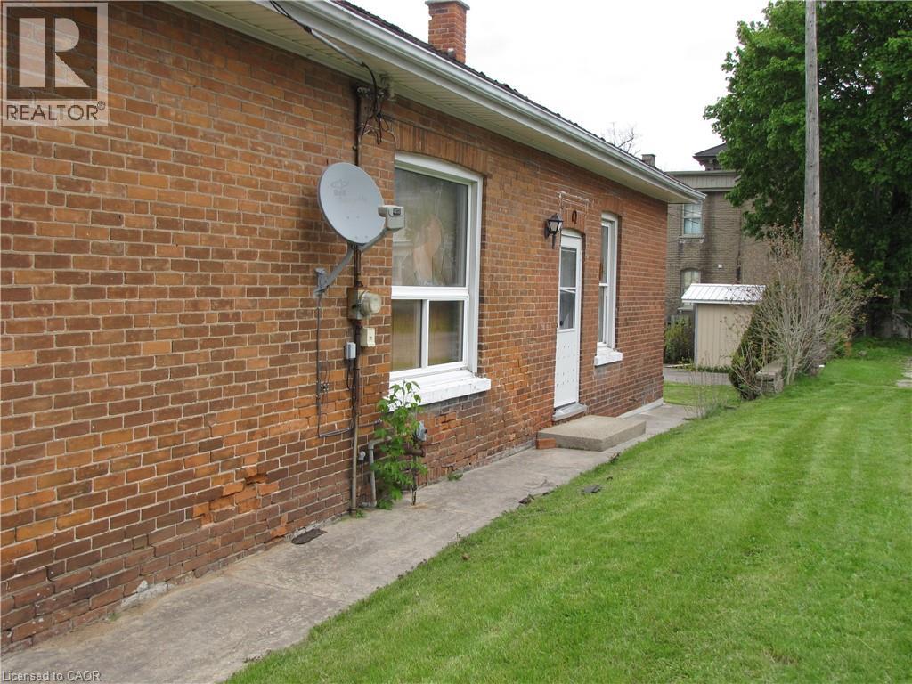 97 Kent Street N, Simcoe, Ontario  N3Y 3S3 - Photo 2 - 40830372