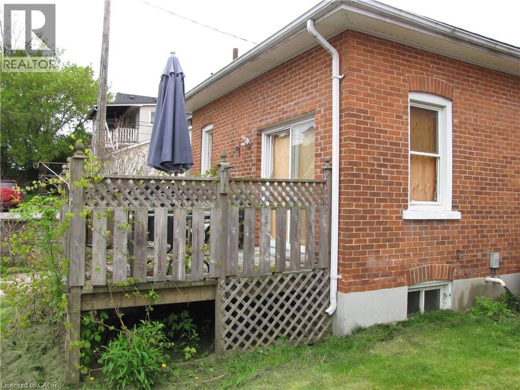 97 Kent Street N, Simcoe, Ontario  N3Y 3S3 - Photo 4 - 40830372