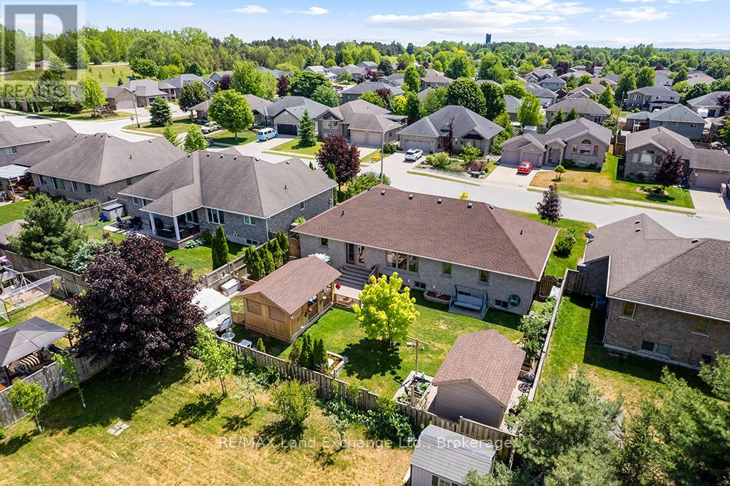 785 Woodland Drive, Saugeen Shores, Ontario  N0H 2C4 - Photo 3 - X13434984