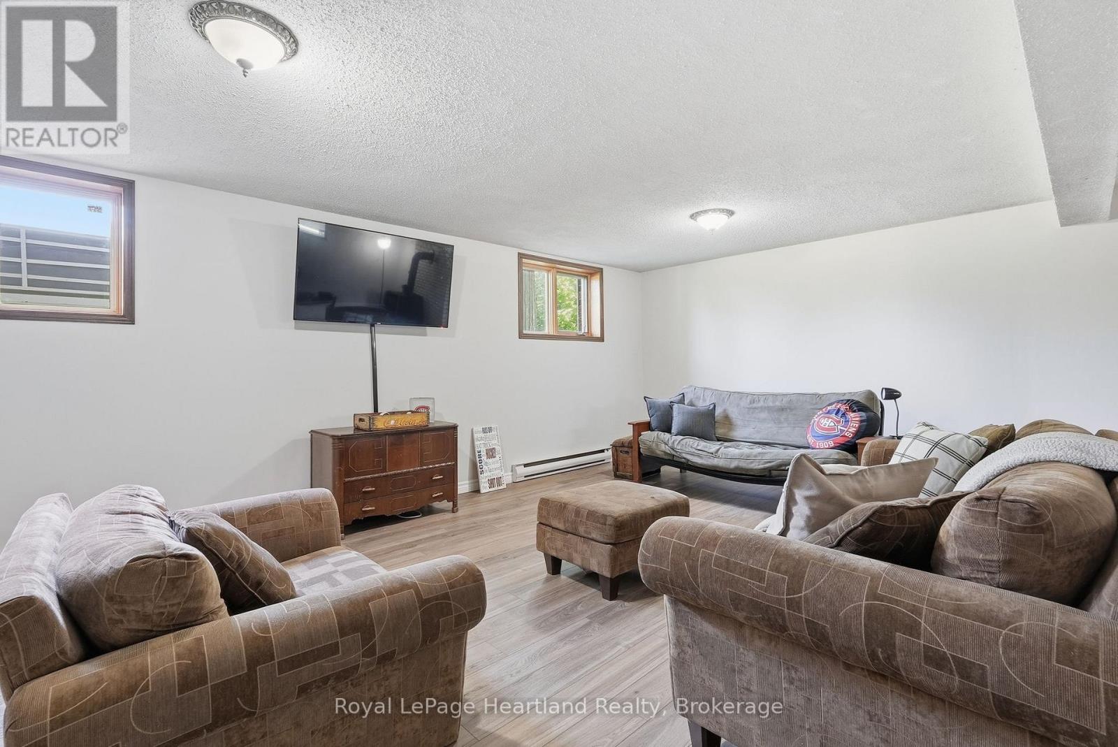 1041 Howick Street, Howick, Ontario  N0G 2X0 - Photo 25 - X13435038
