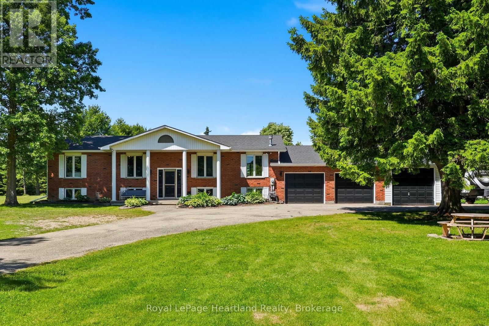 1041 Howick Street, Howick, Ontario  N0G 2X0 - Photo 3 - X13435038