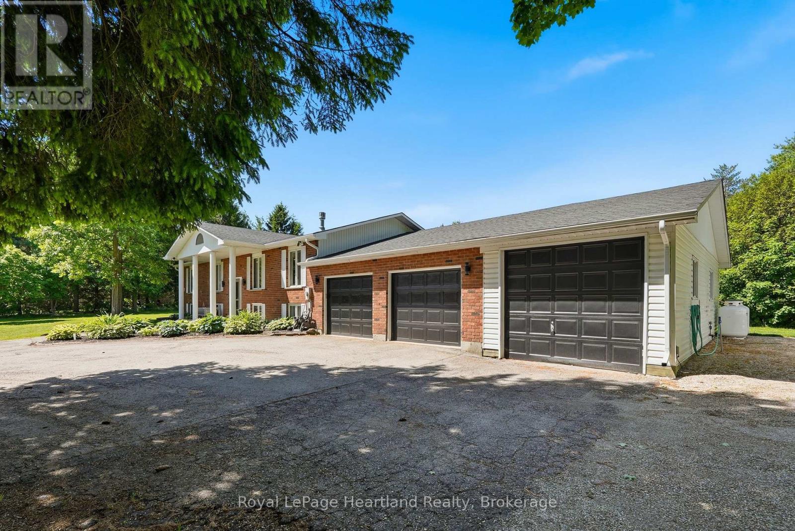 1041 Howick Street, Howick, Ontario  N0G 2X0 - Photo 32 - X13435038