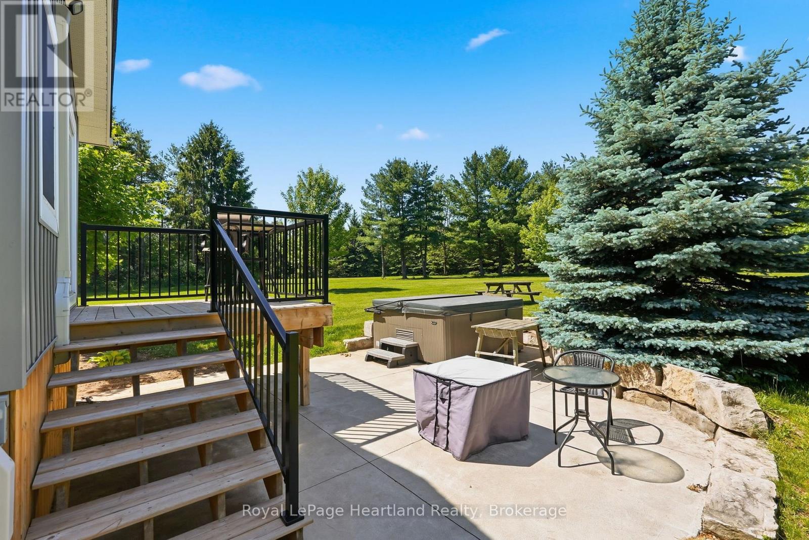 1041 Howick Street, Howick, Ontario  N0G 2X0 - Photo 36 - X13435038
