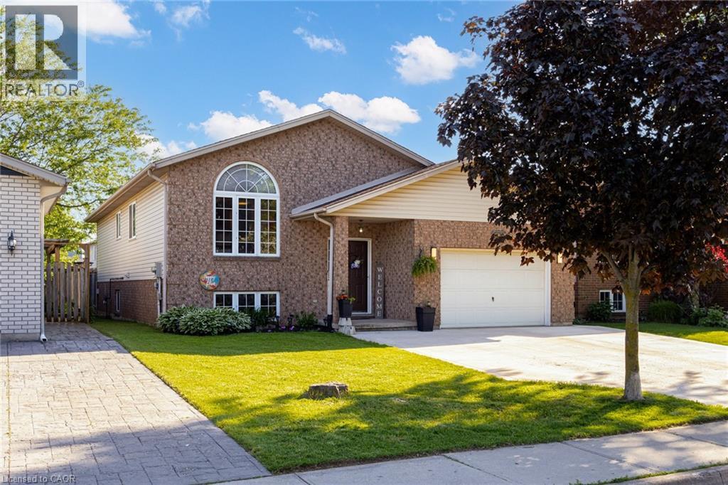 7880 Ascot Circle, Niagara Falls, Ontario  L2H 3E4 - Photo 2 - 40839233
