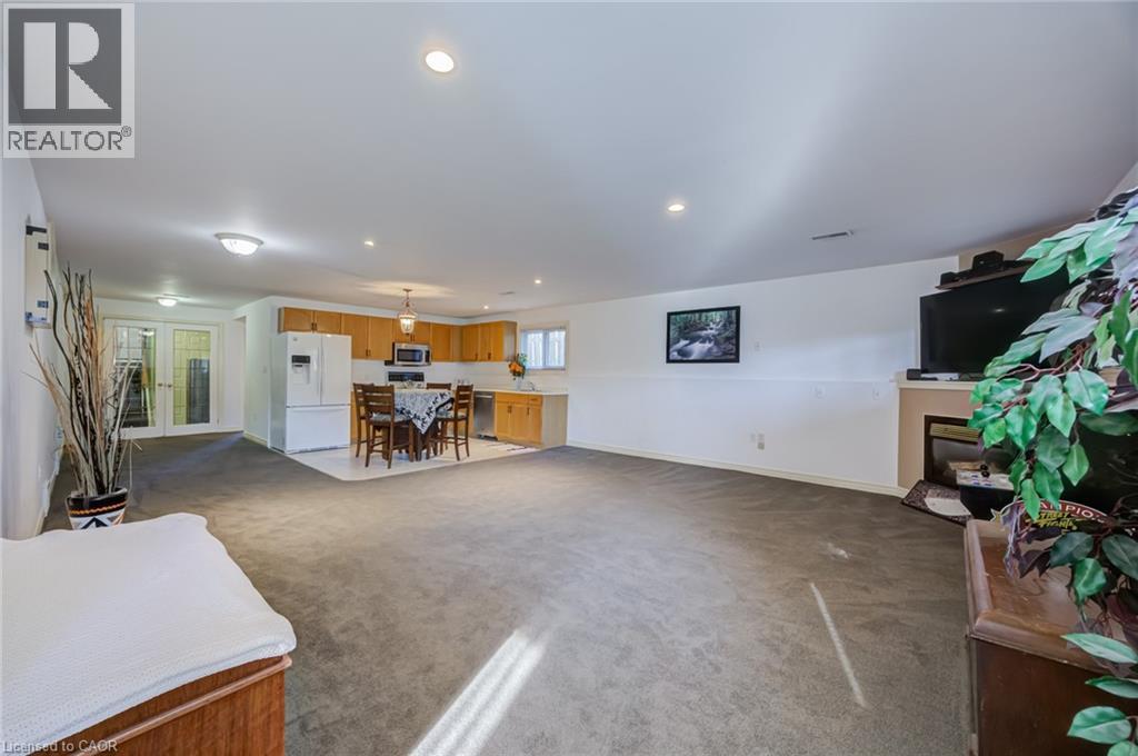7880 Ascot Circle, Niagara Falls, Ontario  L2H 3E4 - Photo 38 - 40839233