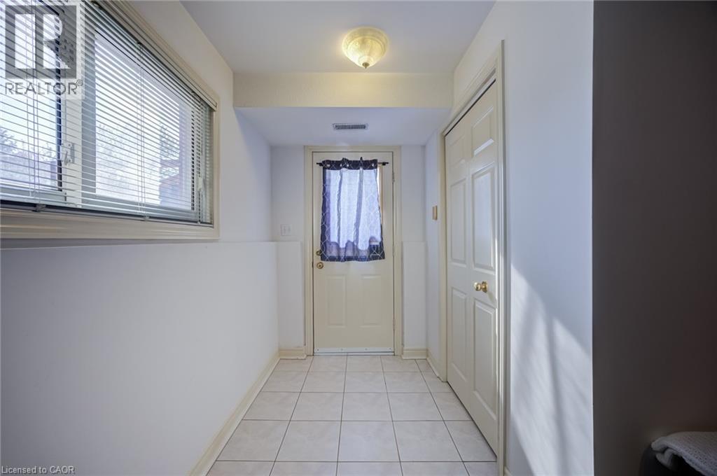7880 Ascot Circle, Niagara Falls, Ontario  L2H 3E4 - Photo 41 - 40839233