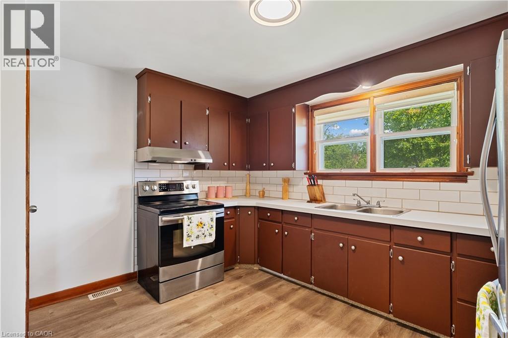 2 Westmount Road, Guelph, Ontario  N1H 5H2 - Photo 20 - 40839252