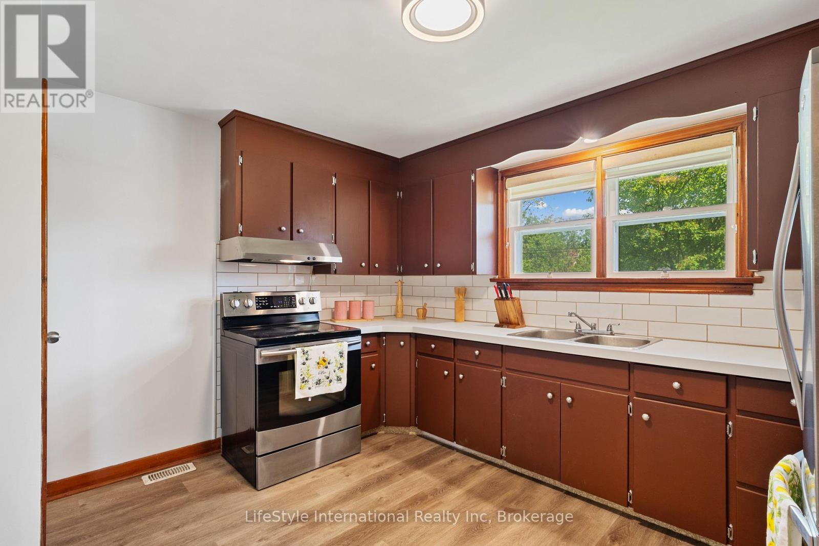 2 Westmount Road, Guelph, Ontario  N1H 5H2 - Photo 20 - X13435502