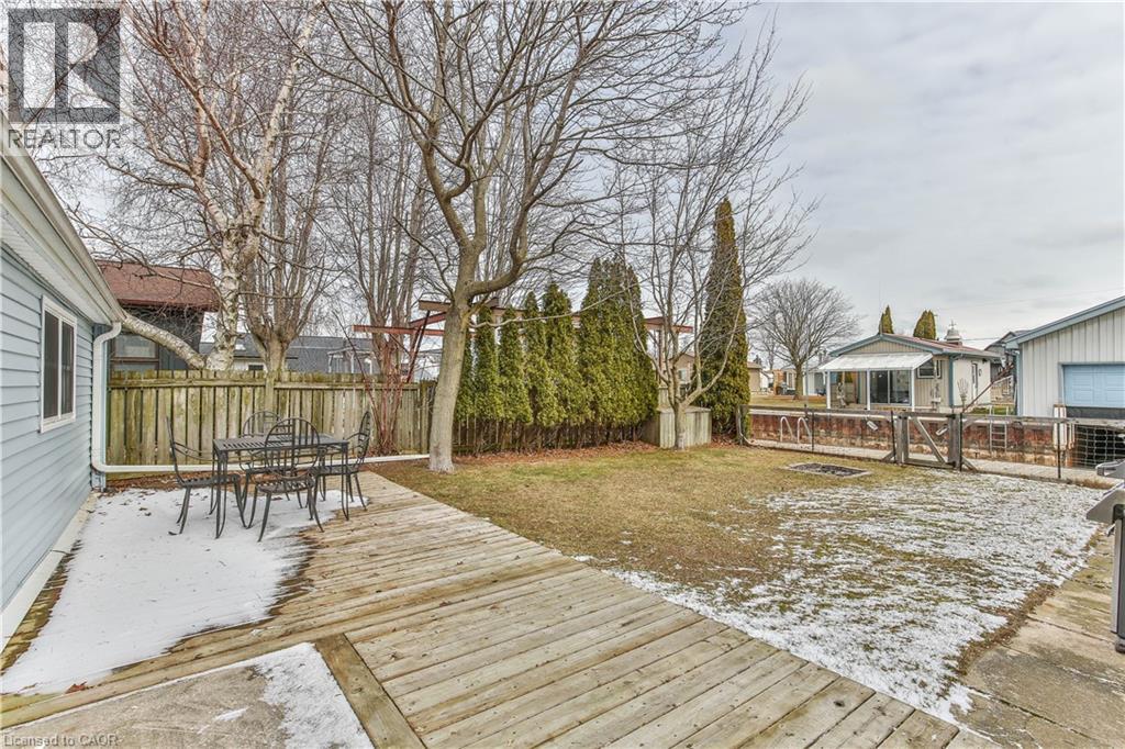 7 Willow Avenue, Long Point, Ontario  N0E 1M0 - Photo 24 - 40838866