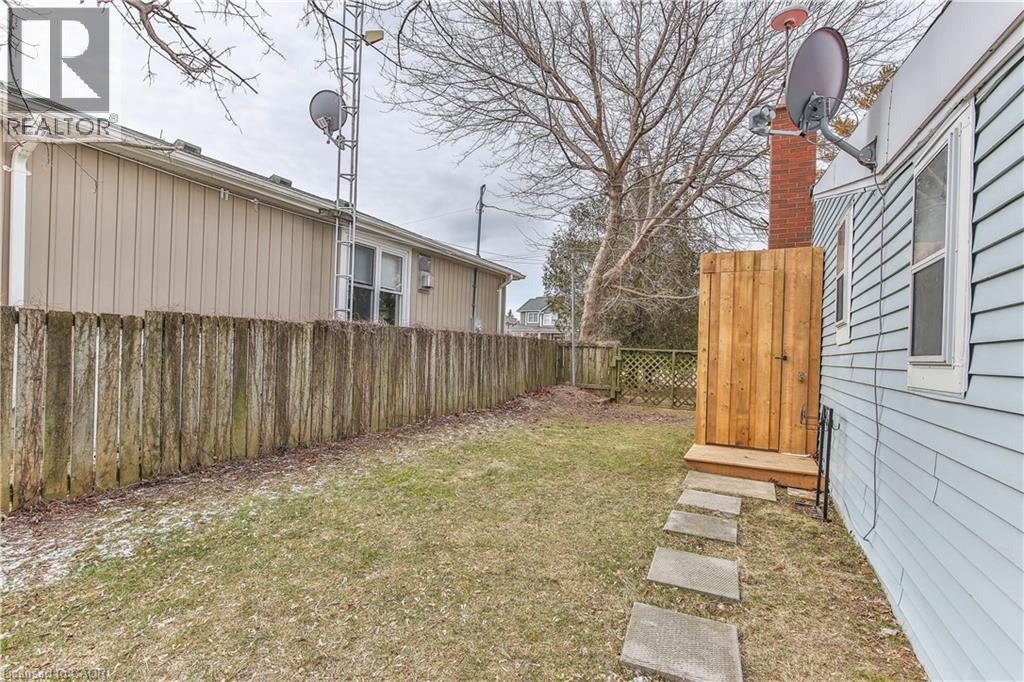 7 Willow Avenue, Long Point, Ontario  N0E 1M0 - Photo 25 - 40838866