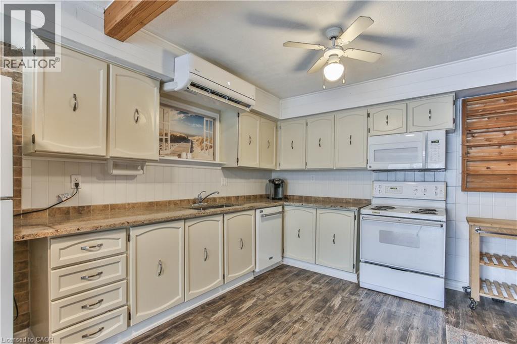 7 Willow Avenue, Long Point, Ontario  N0E 1M0 - Photo 3 - 40838866