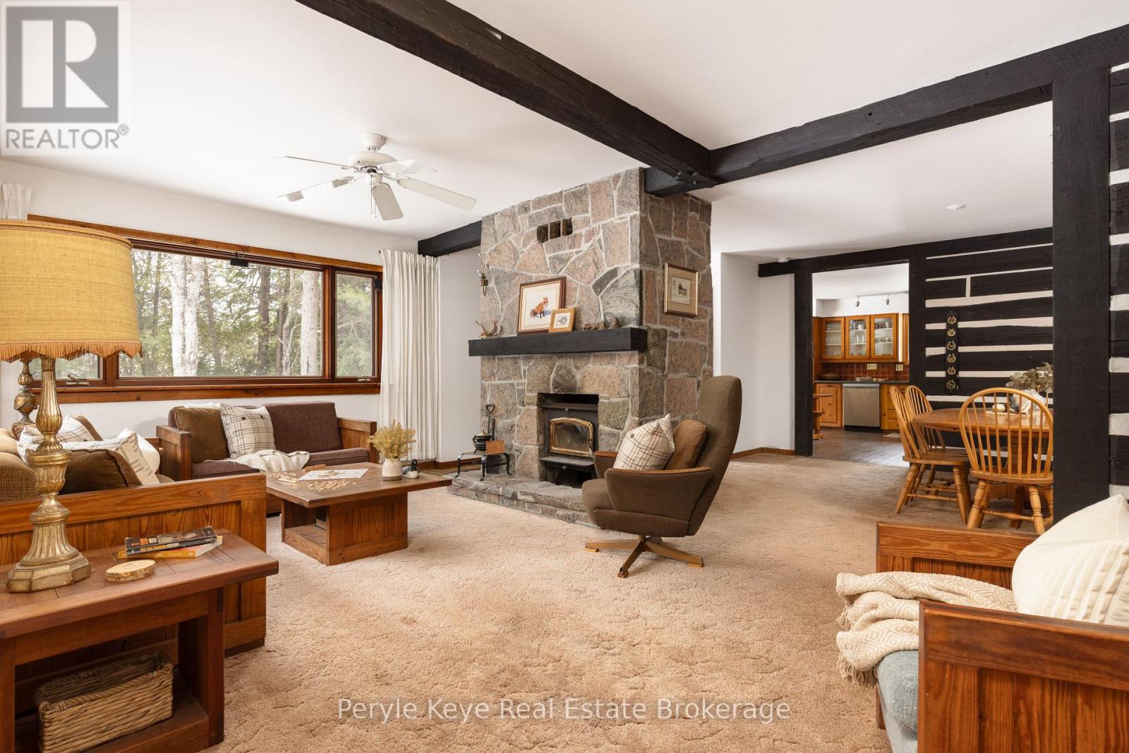 2391 Limberlost Road, Lake Of Bays, Ontario  P1H 2J6 - Photo 17 - X13435676