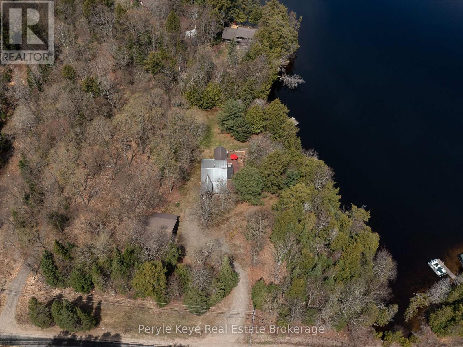 2391 Limberlost Road, Lake Of Bays, Ontario  P1H 2J6 - Photo 3 - X13435676