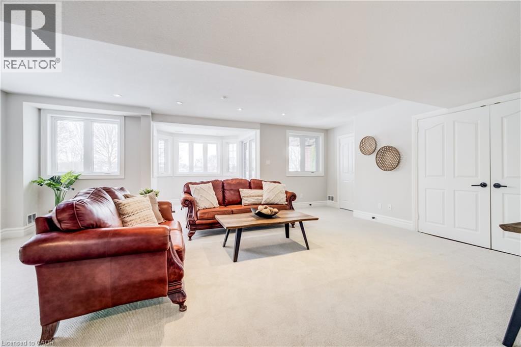38 Deer Ridge Crescent, Kitchener, Ontario  N2P 2L3 - Photo 22 - 40839159