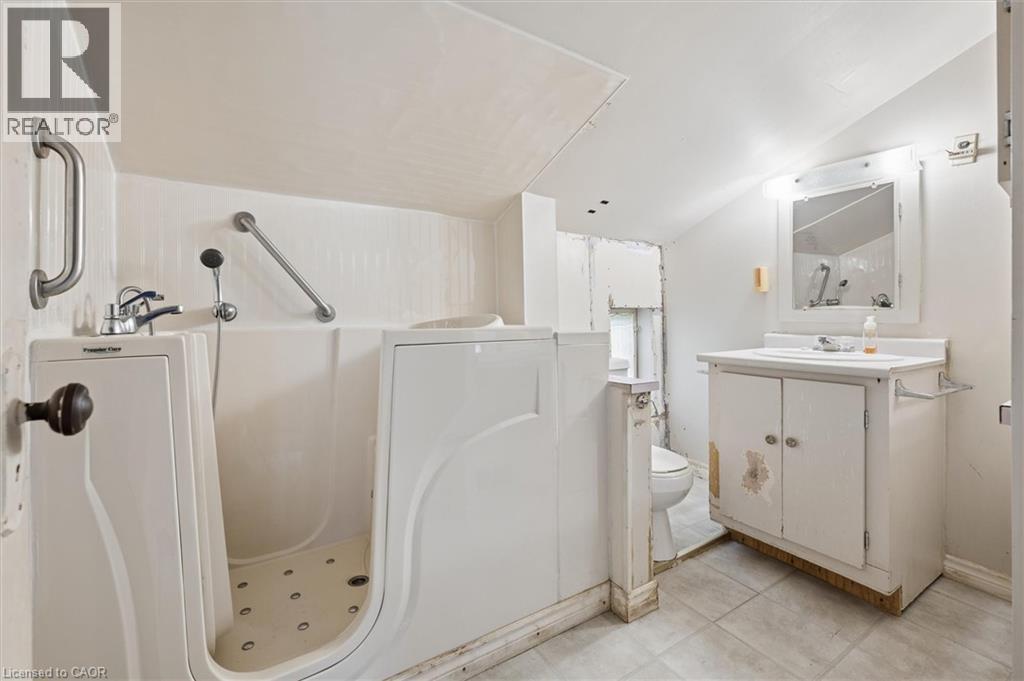 6 Riverside Drive W, Elmira, Ontario  N3B 1R1 - Photo 18 - 40837978