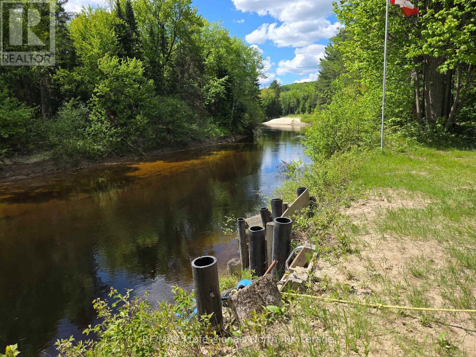 38 Robert Road W, Huntsville, Ontario  P1H 2J4 - Photo 16 - X13435978
