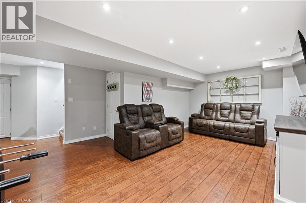 51 Sirente Drive, Hamilton, Ontario  L9A 0B3 - Photo 29 - 40839062