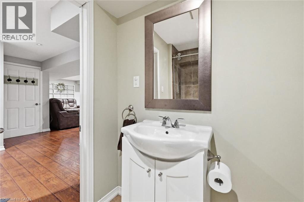 51 Sirente Drive, Hamilton, Ontario  L9A 0B3 - Photo 33 - 40839062