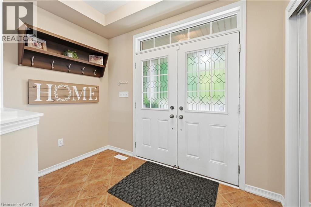51 Sirente Drive, Hamilton, Ontario  L9A 0B3 - Photo 5 - 40839062