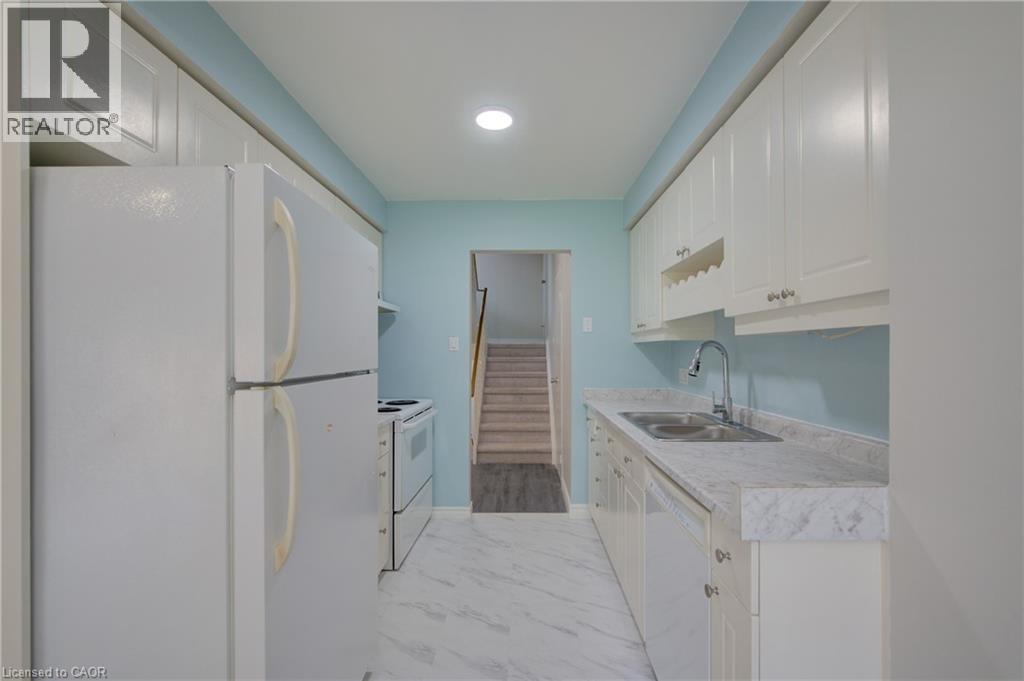 417 Keats Way Unit# 4, Waterloo, Ontario  N2L 5S7 - Photo 15 - 40829023