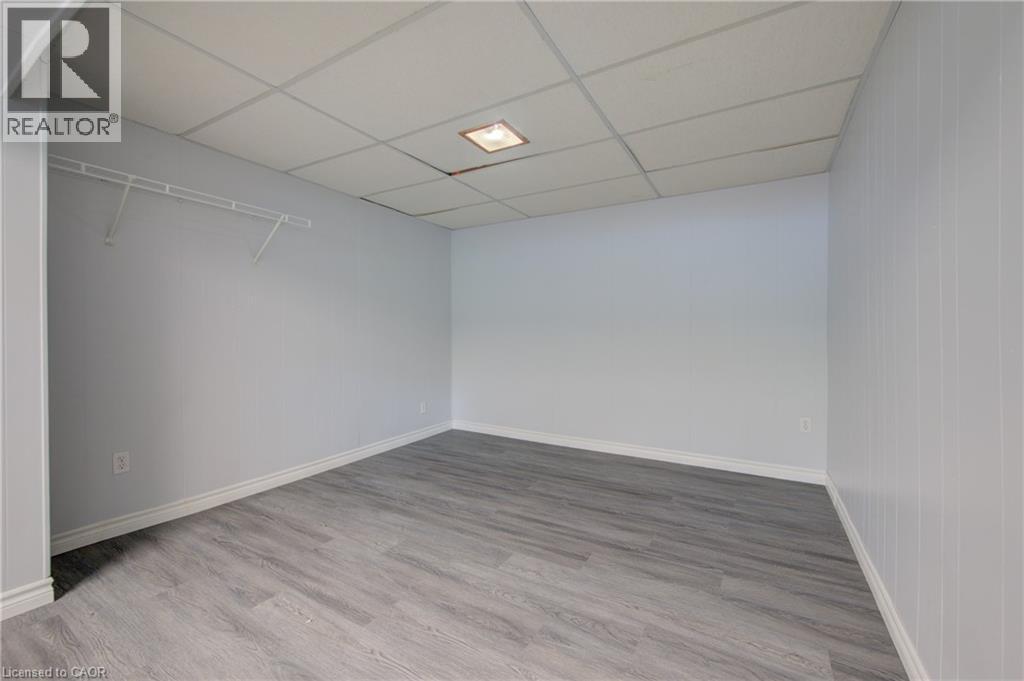 417 Keats Way Unit# 4, Waterloo, Ontario  N2L 5S7 - Photo 34 - 40829023