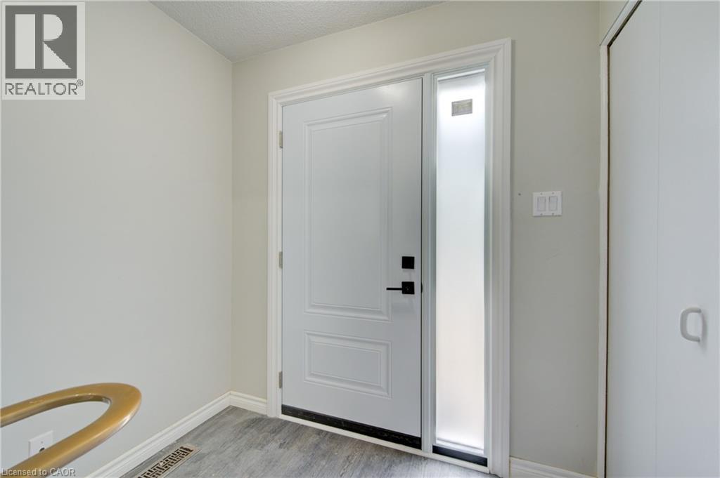 417 Keats Way Unit# 4, Waterloo, Ontario  N2L 5S7 - Photo 5 - 40829023