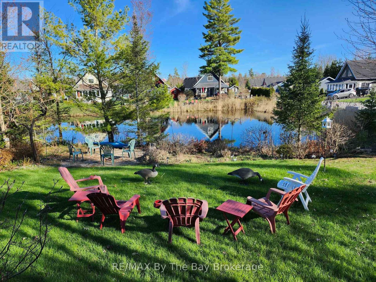 1 White Pines Trail, Wasaga Beach, Ontario  L9Z 1X7 - Photo 2 - S13436258