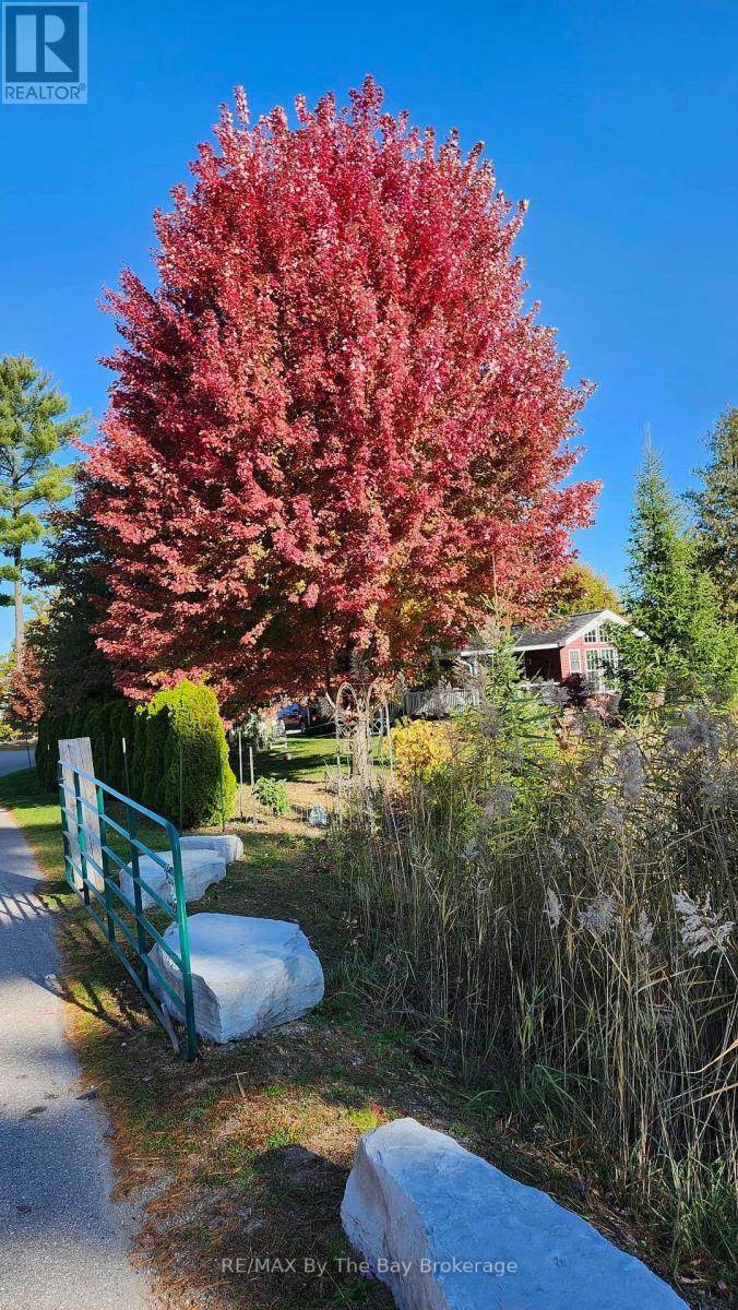 1 White Pines Trail, Wasaga Beach, Ontario  L9Z 1X7 - Photo 23 - S13436258
