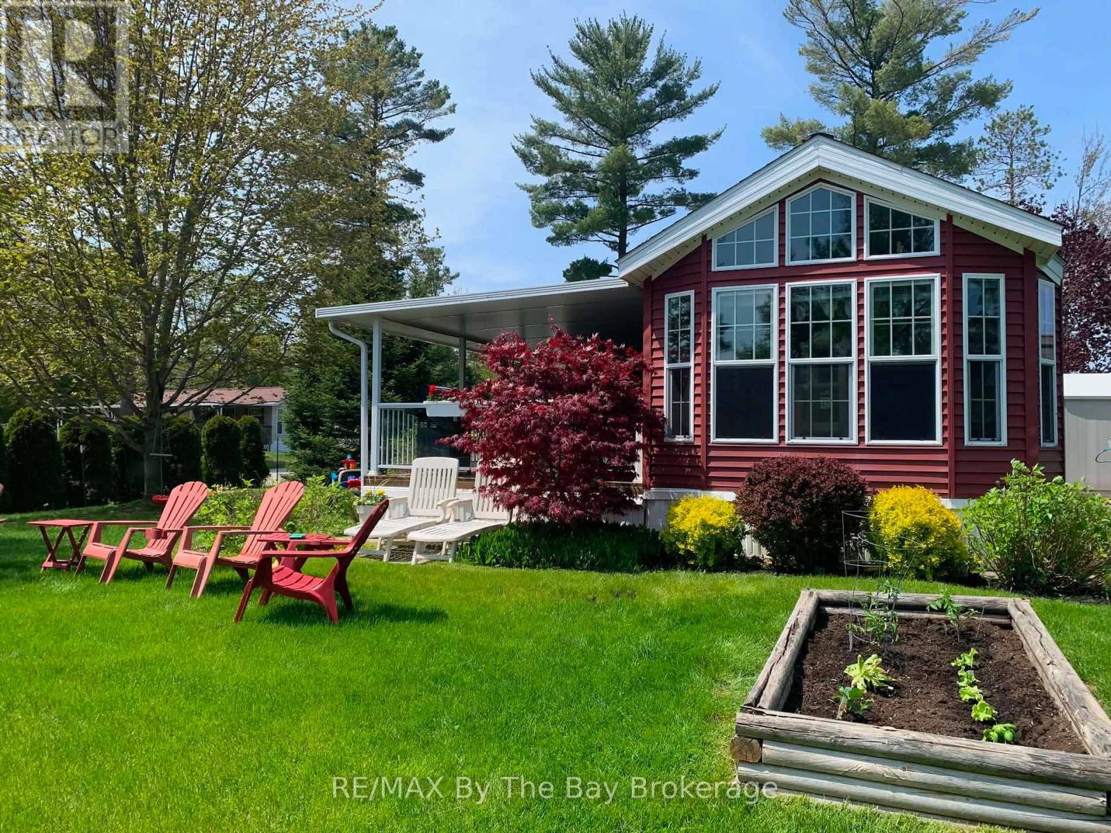 1 White Pines Trail, Wasaga Beach, Ontario  L9Z 1X7 - Photo 3 - S13436258