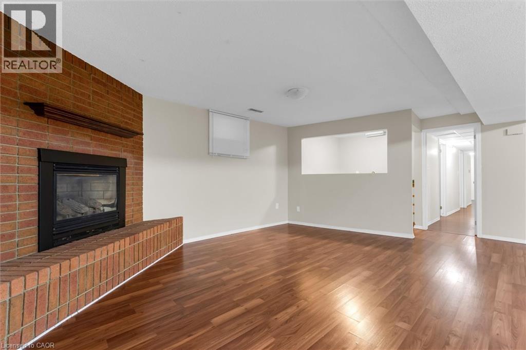 261 Limeridge Road W, Hamilton, Ontario  L9C 2V4 - Photo 21 - 40839162