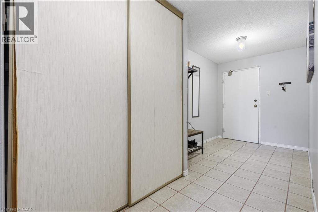55 Green Valley Drive Unit# 1012, Kitchener, Ontario  N2P 1Z6 - Photo 4 - 40836260