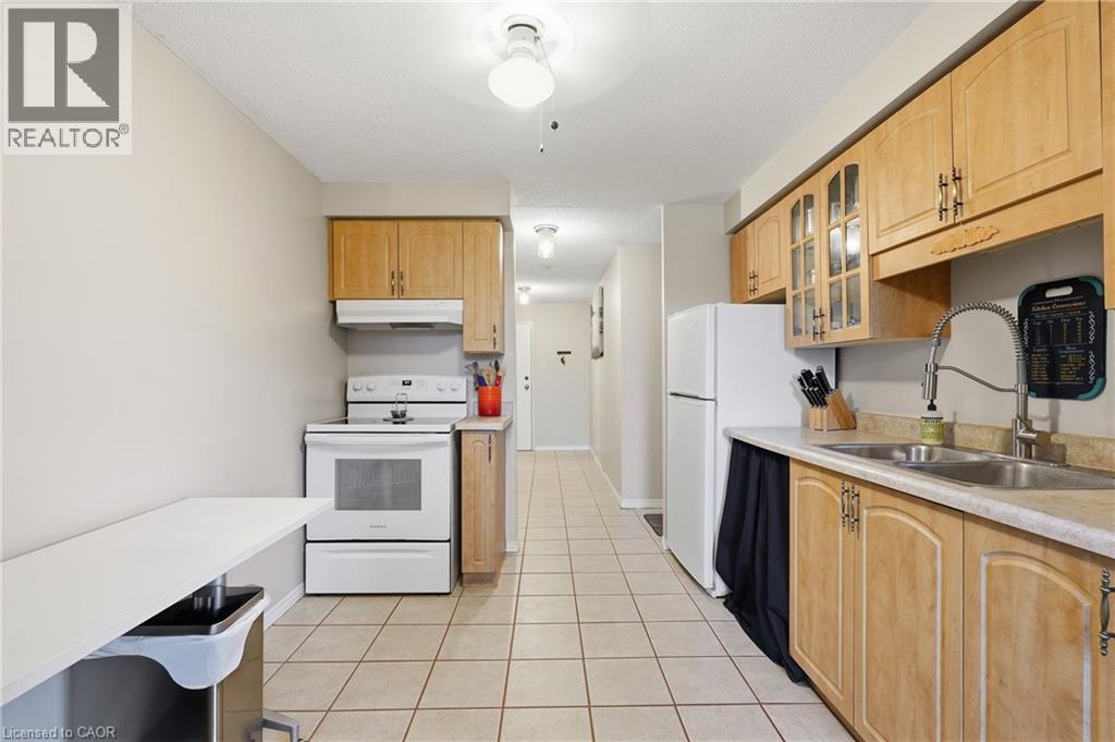 55 Green Valley Drive Unit# 1012, Kitchener, Ontario  N2P 1Z6 - Photo 6 - 40836260