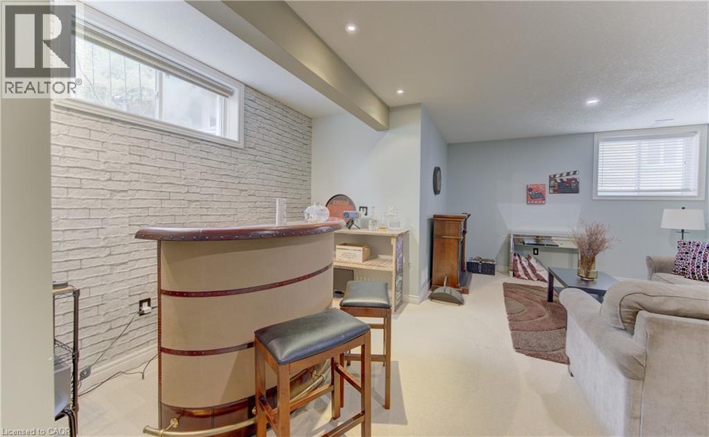 725 Zurich Drive, Waterloo, Ontario  N2V 2V4 - Photo 38 - 40838845