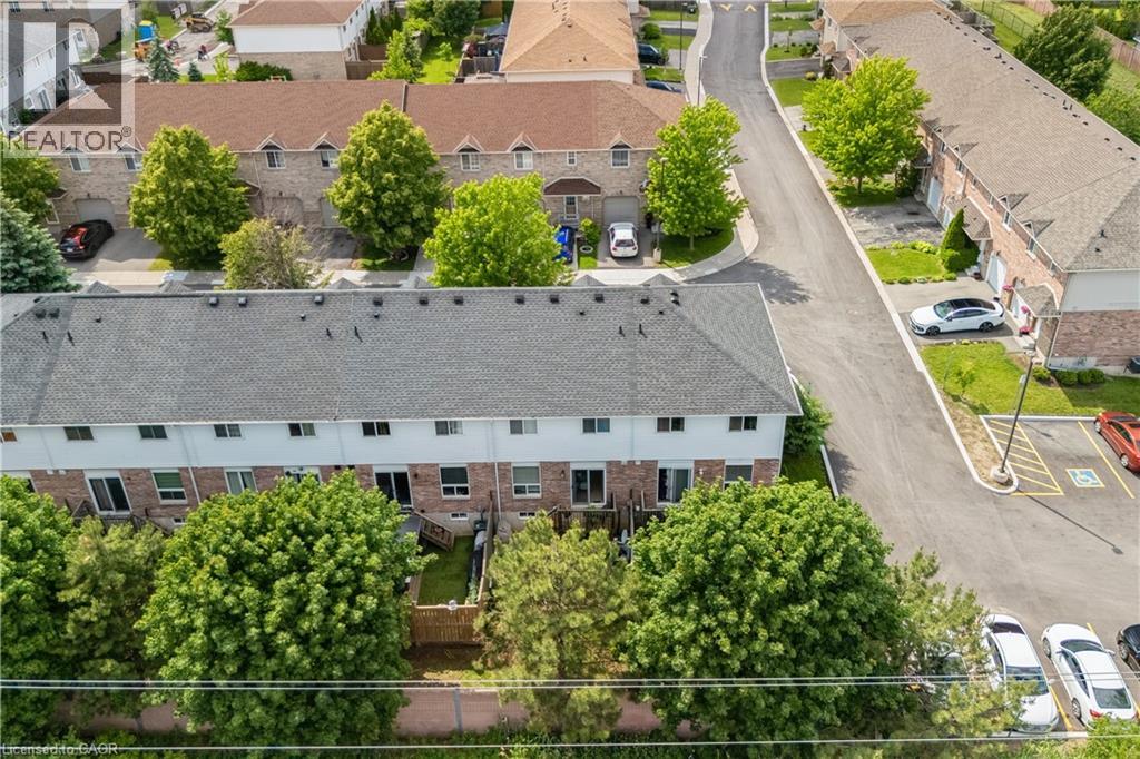 39 Pinewoods Drive Unit# 35, Stoney Creek, Ontario  L8J 3Z4 - Photo 29 - 40838563