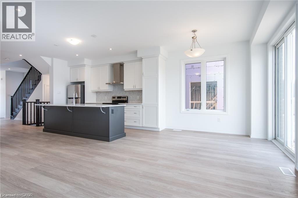 112 Forestwalk Street, Kitchener, Ontario  N2R 0S9 - Photo 7 - 40837658