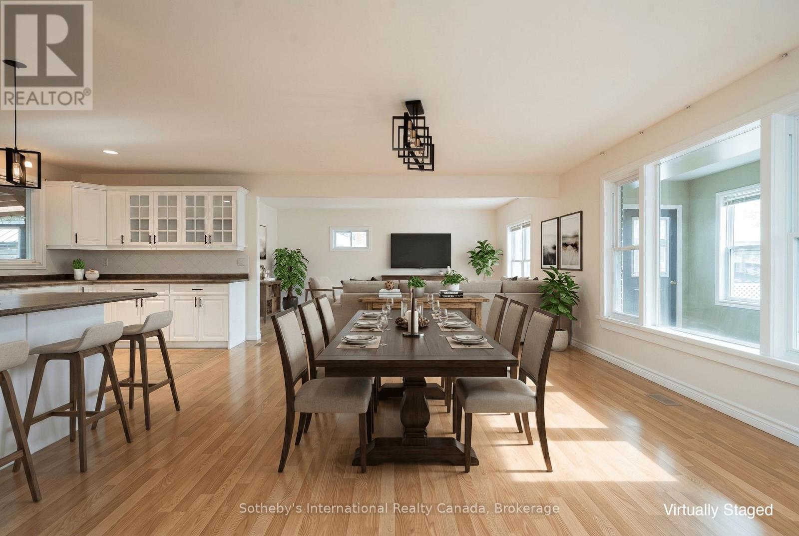 7 Whipps Court, Collingwood, Ontario  L9Y 4B7 - Photo 10 - S13437166
