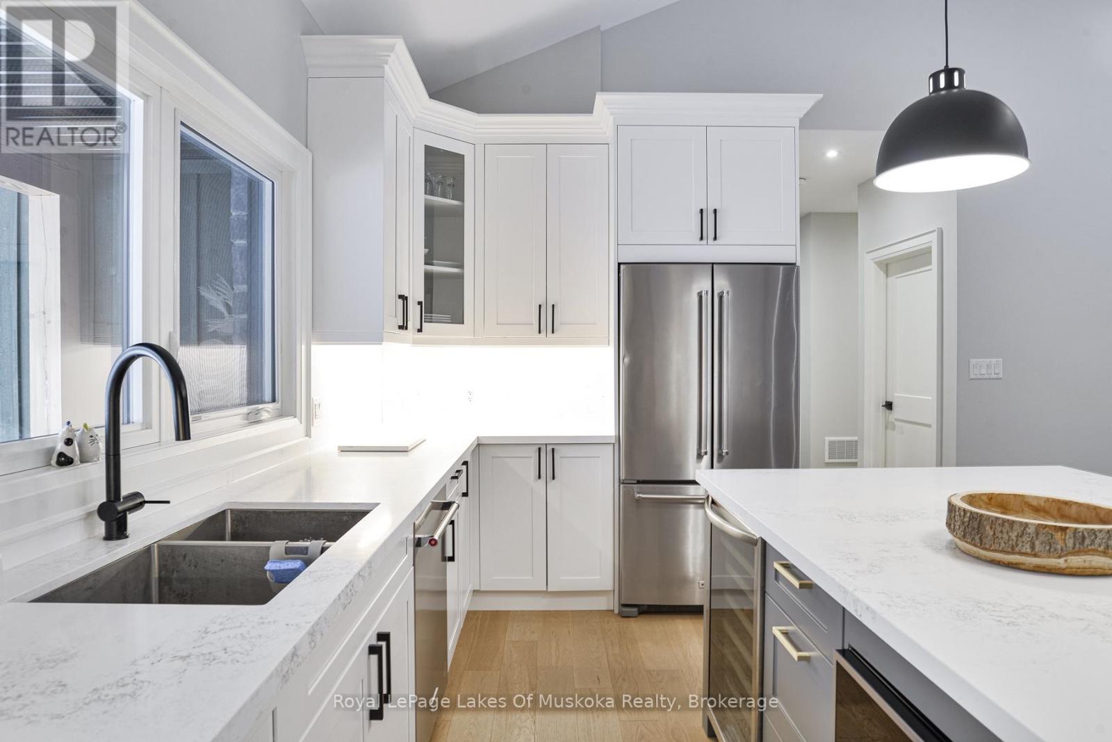 1065 Kilworthy Road, Gravenhurst, Ontario  P0E 1G0 - Photo 12 - X13436858