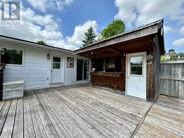 925 Old Durham Road, Brockton, Ontario  N0G 2V0 - Photo 17 - X13437164