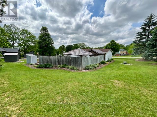 925 Old Durham Road, Brockton, Ontario  N0G 2V0 - Photo 19 - X13437164