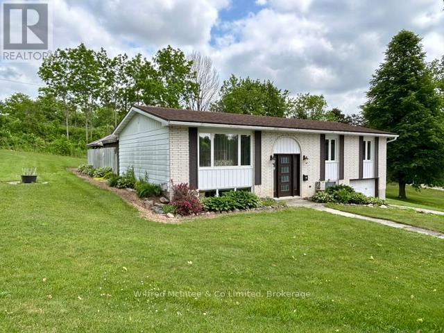 925 Old Durham Road, Brockton, Ontario  N0G 2V0 - Photo 2 - X13437164
